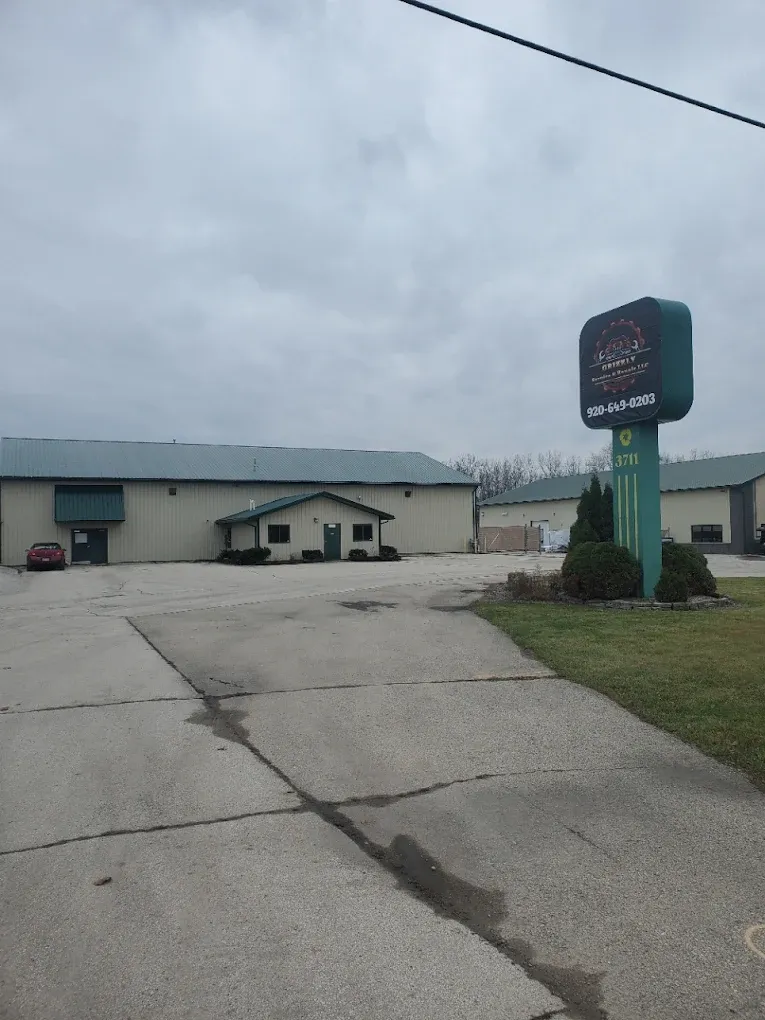 Grizzly Service & Repair shop at 3711 W Mason St, Hobart WI